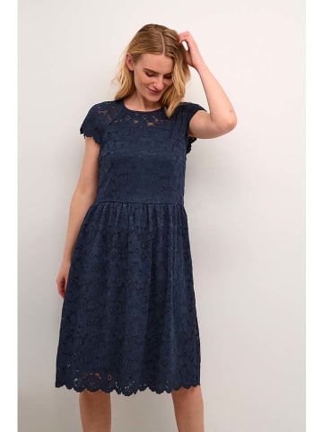 Cream Kleid in Dunkelblau