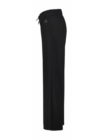 LUHTA Sweathose "Harviala" in Schwarz