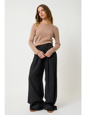AUTHENTIC CASHMERE Kaszmirowy sweter "Epéna" w kolorze jasnobrązowym
