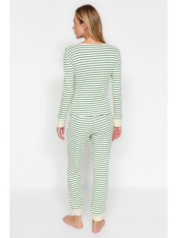 trendyol Pyjama in Grün/ Creme
