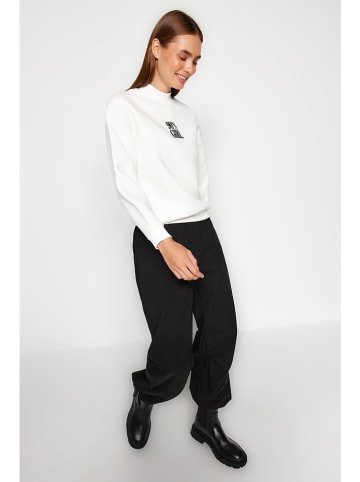 trendyol Sweatshirt in Weiß