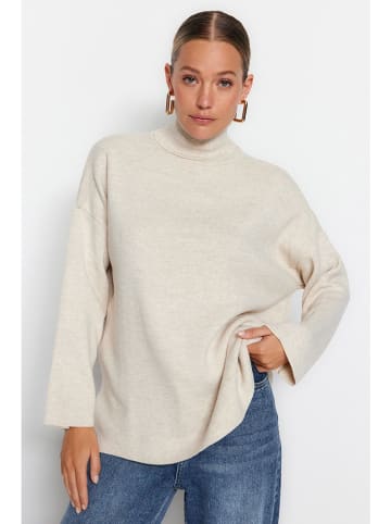 trendyol Rollkragenpullover in Creme