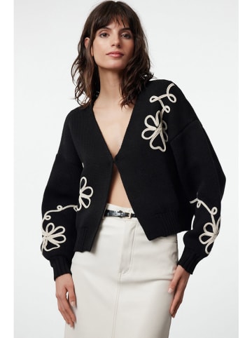 trendyol Cardigan in Schwarz