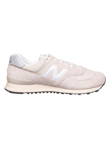 New Balance Sneakers in Creme