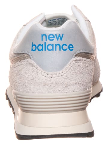 New Balance Sneakers in Creme