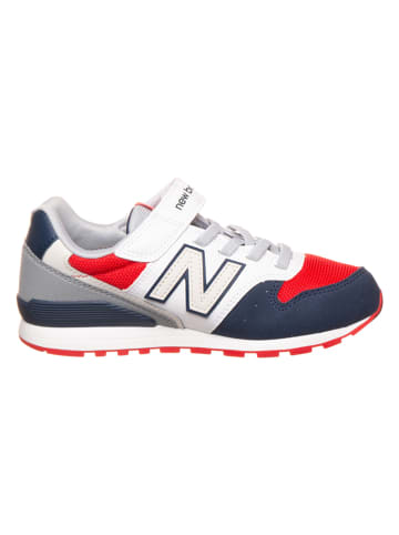 New Balance Sneakers in Weiß/ Dunkelblau/ Rot