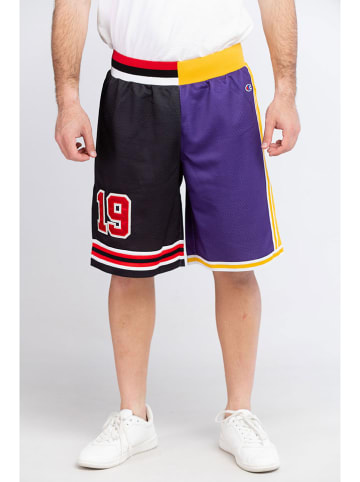 Champion Shorts in Bunt