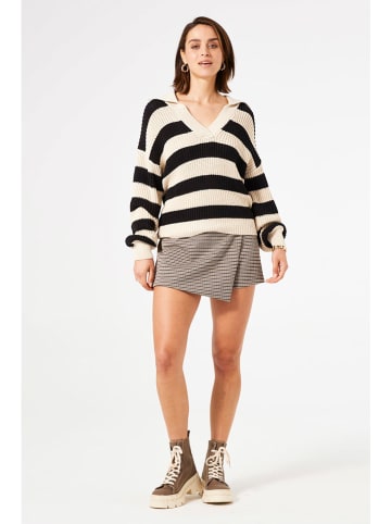 Garcia Pullover in Beige/ Schwarz
