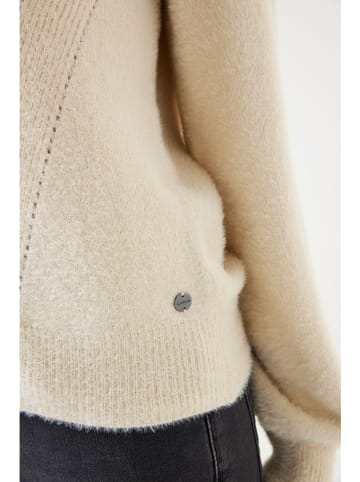 Garcia Sweter w kolorze kremowym