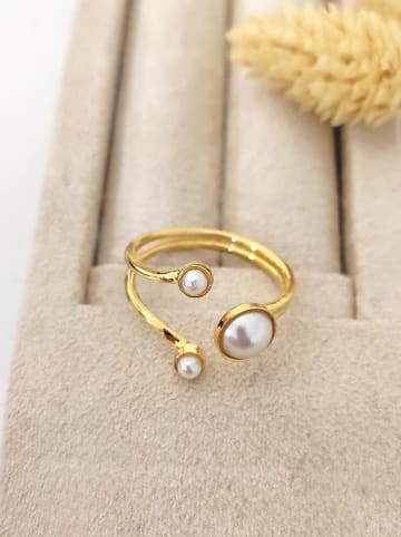 Luja Bijoux Pozłacany pierścionek z syntetycznymi perłami ozdobnymi