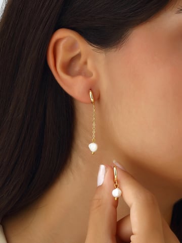 Nakkash Pozłacane kolczyki-kreole z perłami