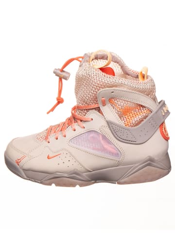 Air Jordan Sneakersy "7 Retro" w kolorze kremowo-pomarańczowym