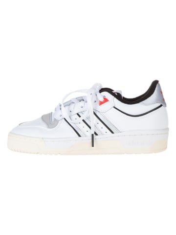 adidas Skórzane sneakersy "Rivalry Low 86" w kolorze białym