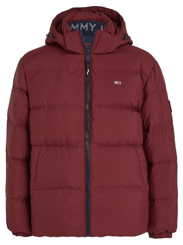TOMMY JEANS Kurtka zimowa w kolorze czerwonym