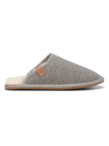 Marc O'Polo Shoes Kapcie w kolorze szarym