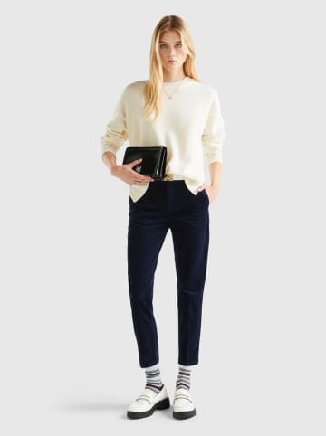 Benetton Spodnie chino w kolorze granatowym
