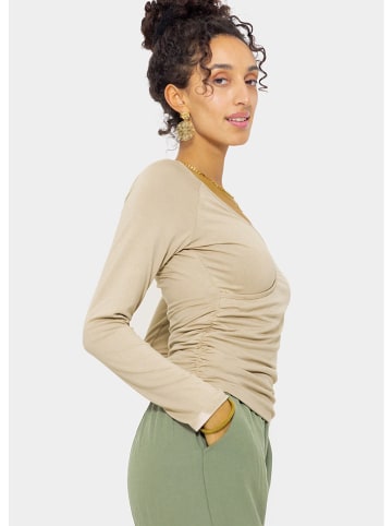 SASSYCLASSY Longsleeve in Beige
