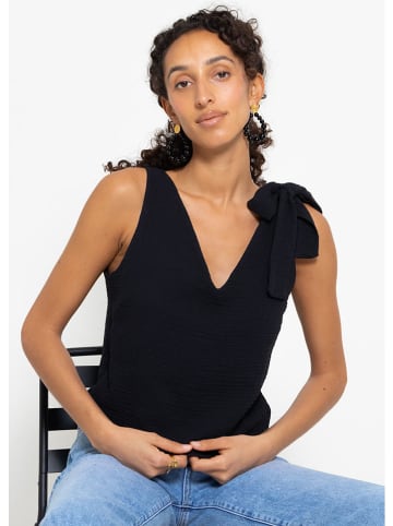 SASSYCLASSY Top in Schwarz