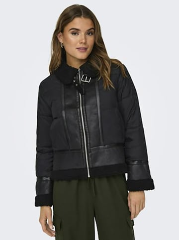ONLY Kunstlederjacke in Schwarz
