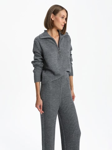 BGN Pullover in Anthrazit