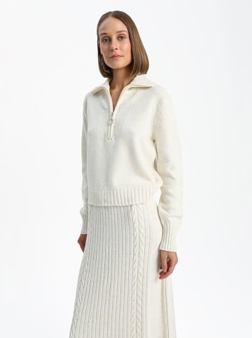 BGN Pullover in Creme