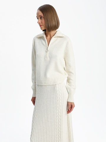 BGN Pullover in Creme