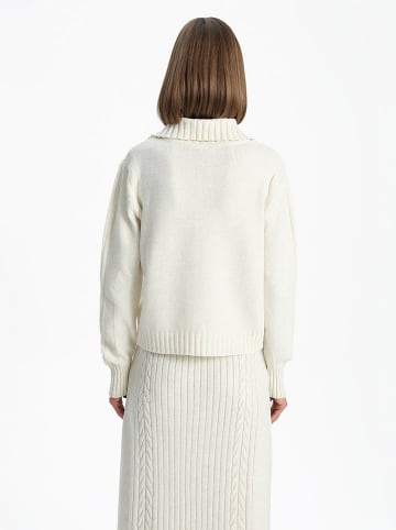 BGN Pullover in Creme