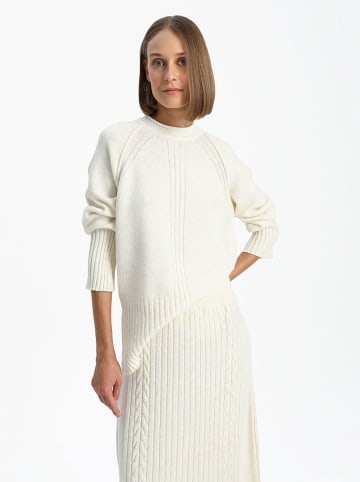 BGN Sweter w kolorze kremowym