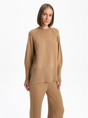 BGN Pullover in Camel