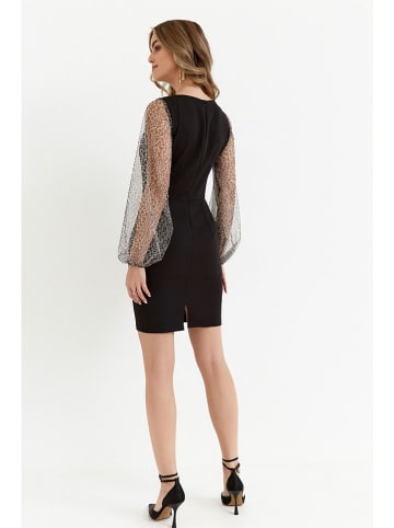 made of emotion Kleid in Schwarz