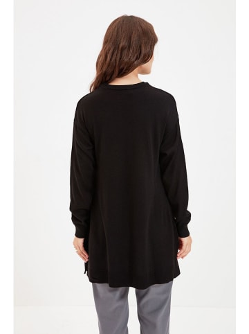 trendyol Pullover in Schwarz