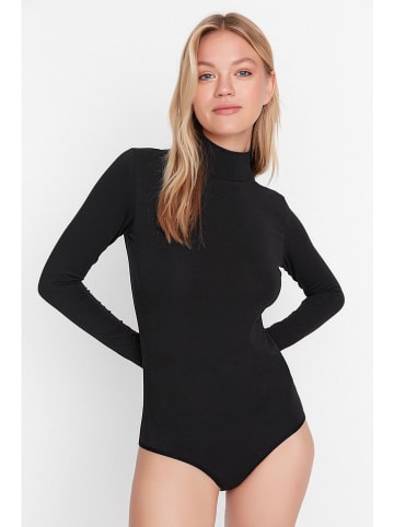 trendyol Body w kolorze czarnym