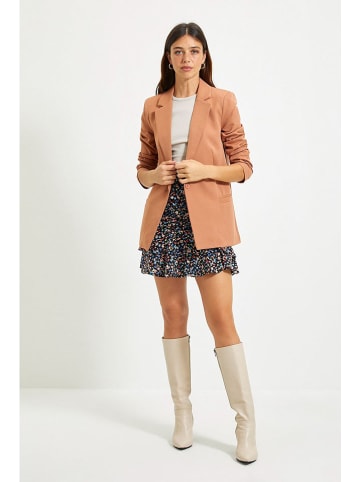 trendyol Blazer in Hellbraun