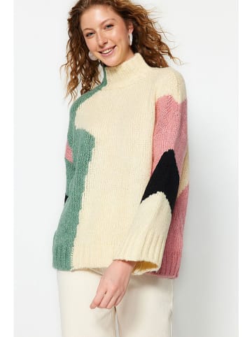 trendyol Pullover in Sand/ Grün/ Rosa
