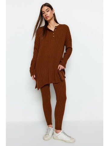 trendyol 2-delige outfit cognackleurig