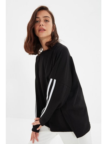trendyol Sweatshirt in Schwarz