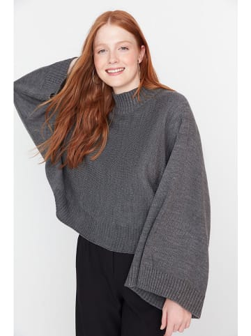 trendyol Pullover in Anthrazit