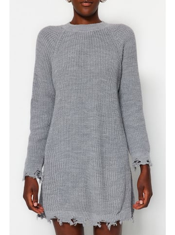 trendyol Strickkleid in Grau