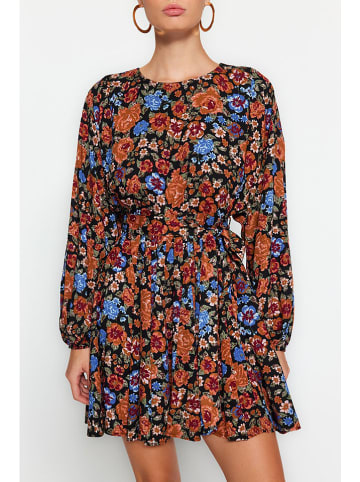 trendyol Kleid in Schwarz/ Braun/ Blau