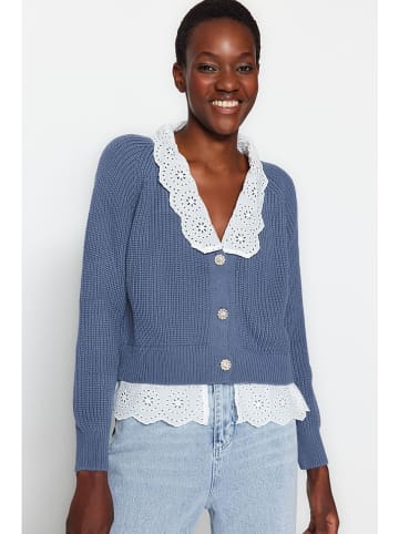 trendyol Cardigan in Blau