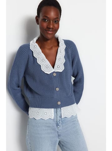 trendyol Cardigan in Blau