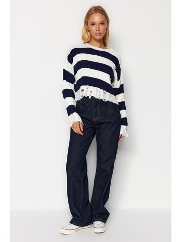 trendyol Pullover in Dunkelblau/ Weiß