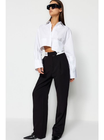 trendyol Marlenehose in Schwarz