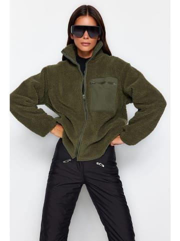trendyol Fleecejacke in Dunkelgrün