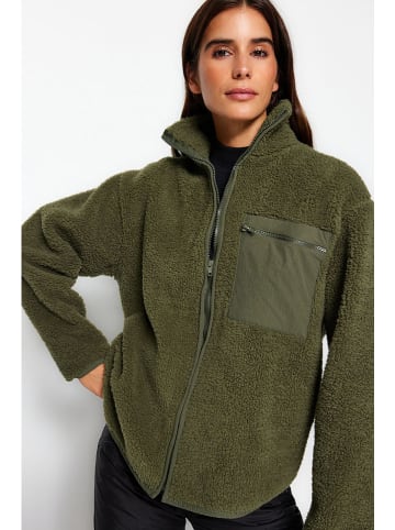 trendyol Fleecejacke in Dunkelgrün