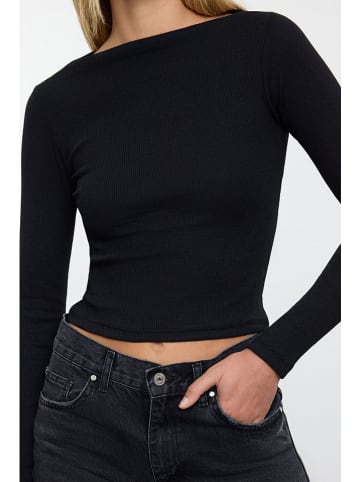 trendyol Longsleeve in Schwarz