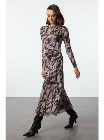 trendyol Kleid in Schwarz/ Grau