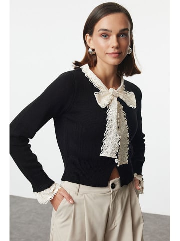 trendyol Cardigan in Schwarz