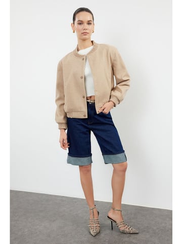 trendyol Blouson in Beige