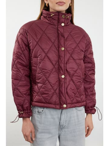 trendyol Steppjacke in Bordeaux